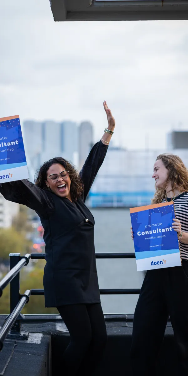Sadey en Annika Consultants bij doen'r