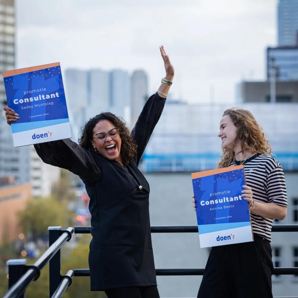 Sadey en Annika Consultants bij doen'r